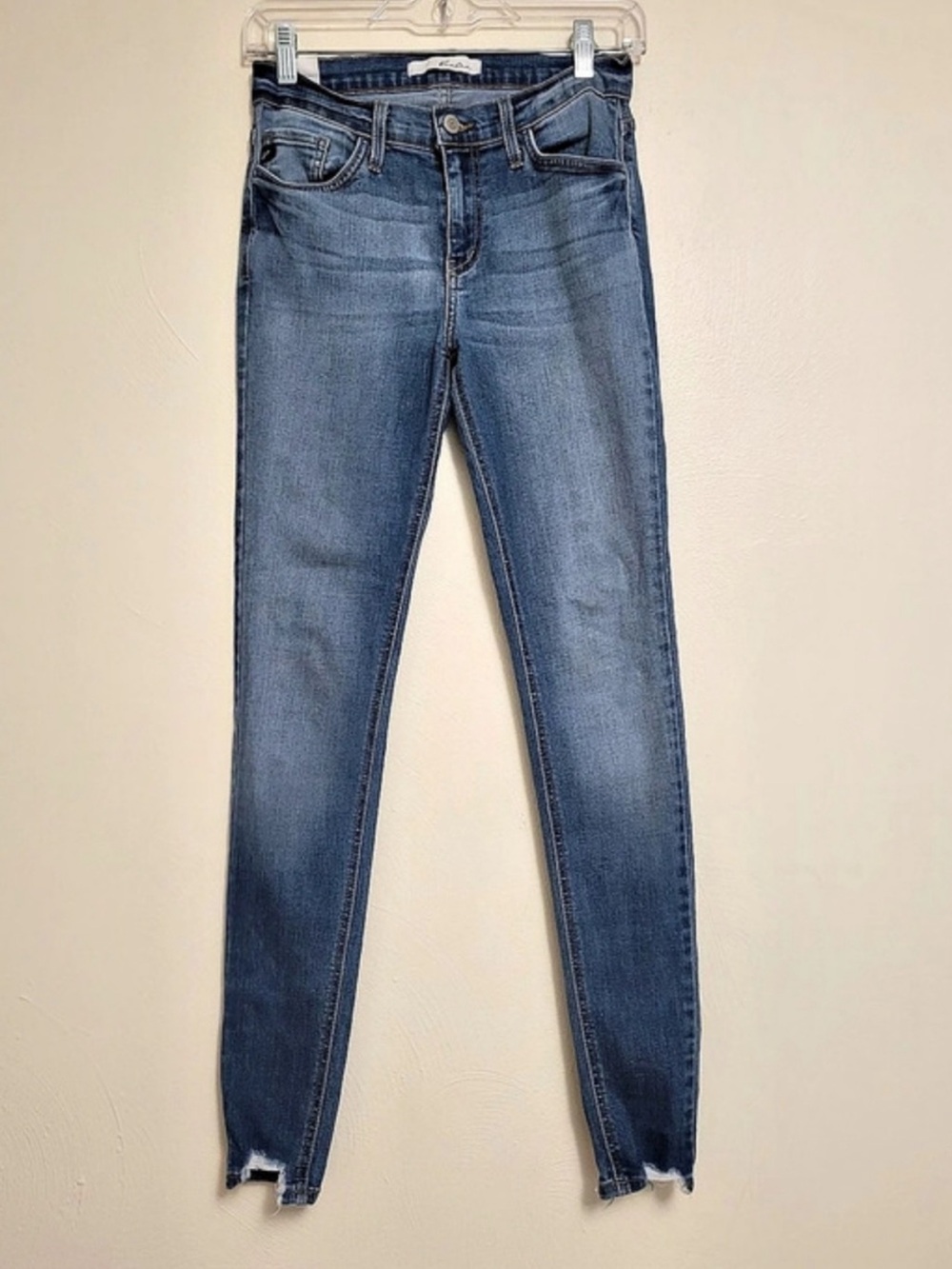 KanCan Low Rise Distressed Frayed Hem Ankle Skinny Jeans Style BK1196R Size 26